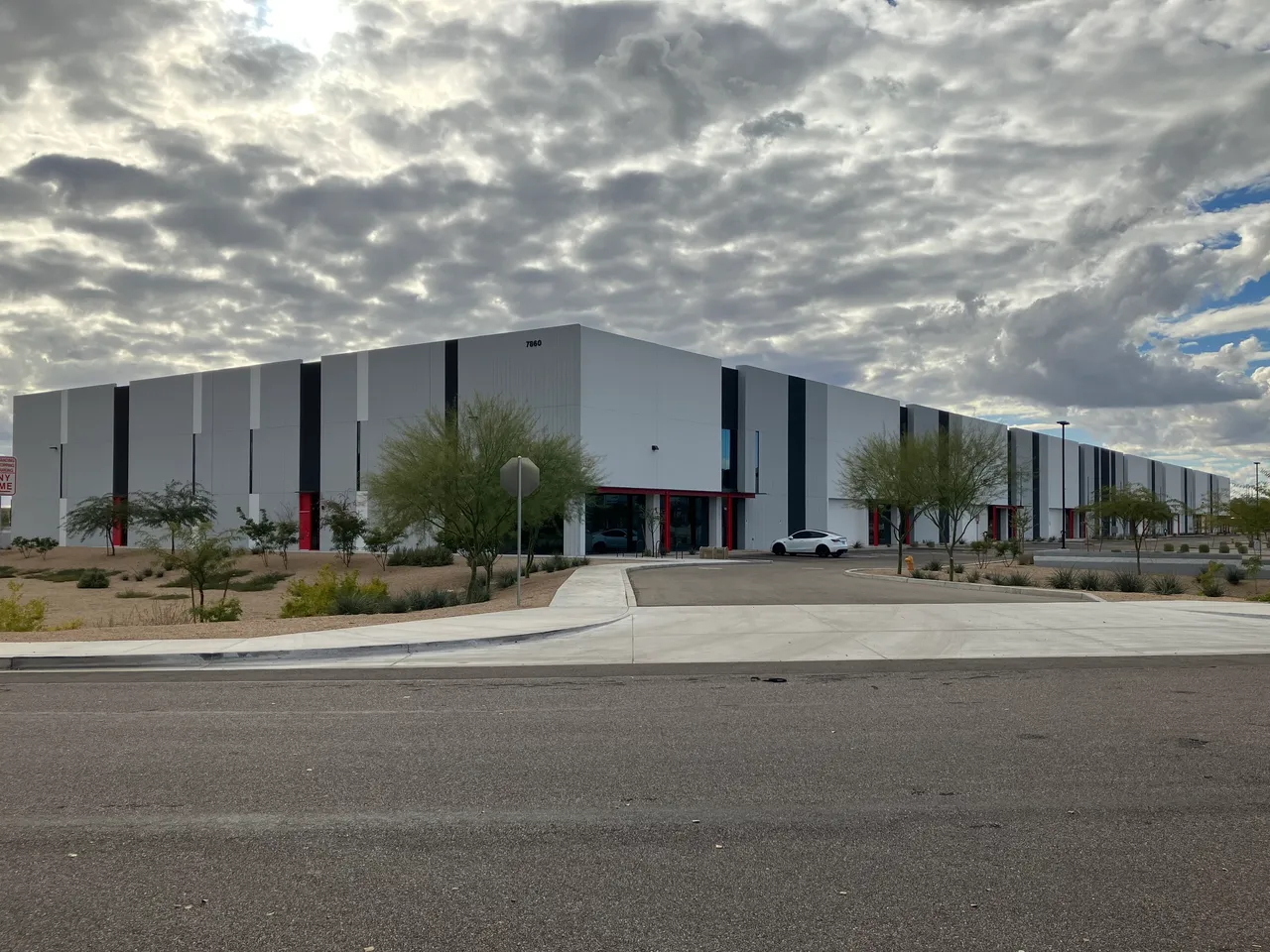 Glendale, AZ Area — photo 1