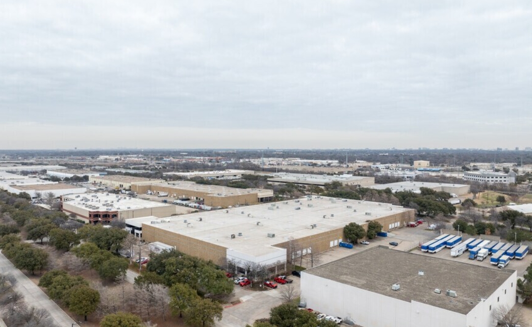 Farmers Branch, TX Area — photo 1