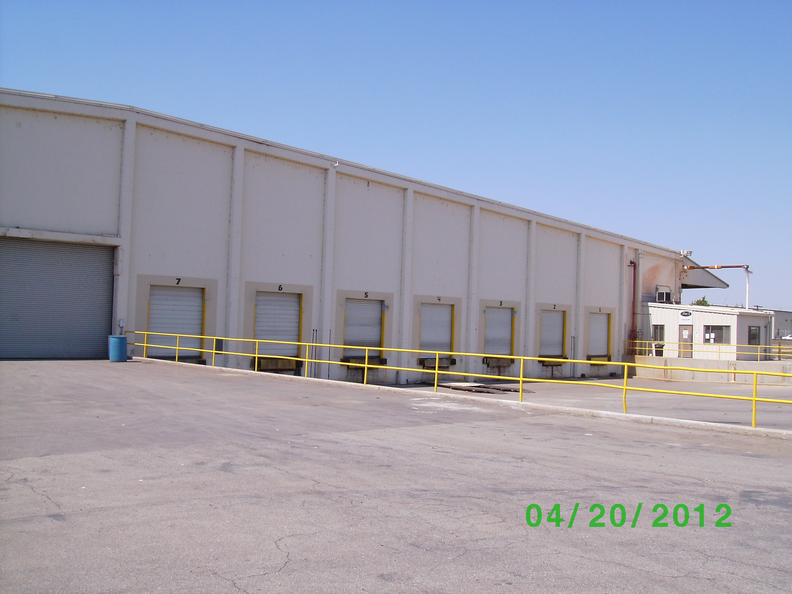 Bakersfield, CA Area — photo 1