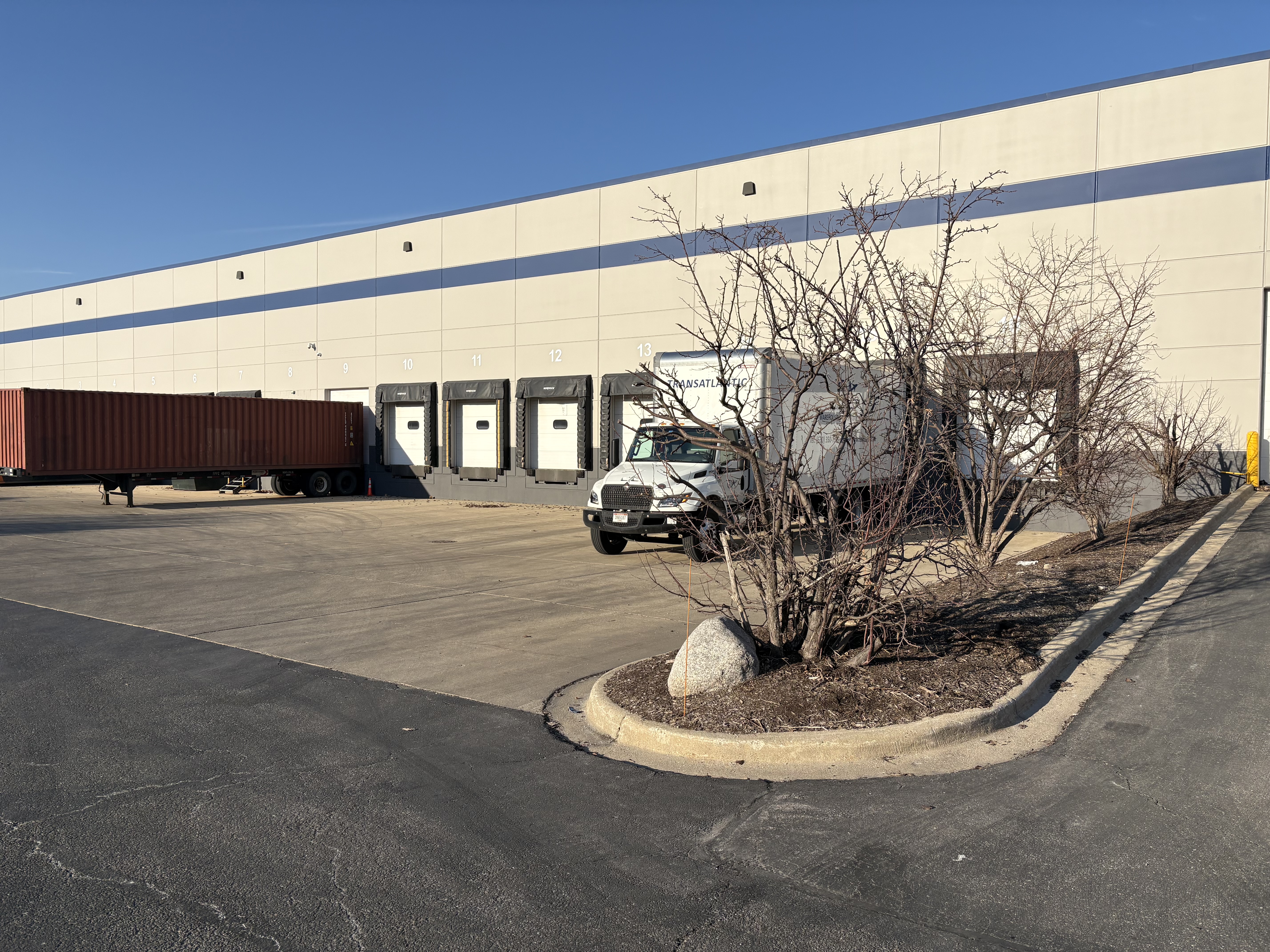 Elk Grove Village, IL Area — photo 1